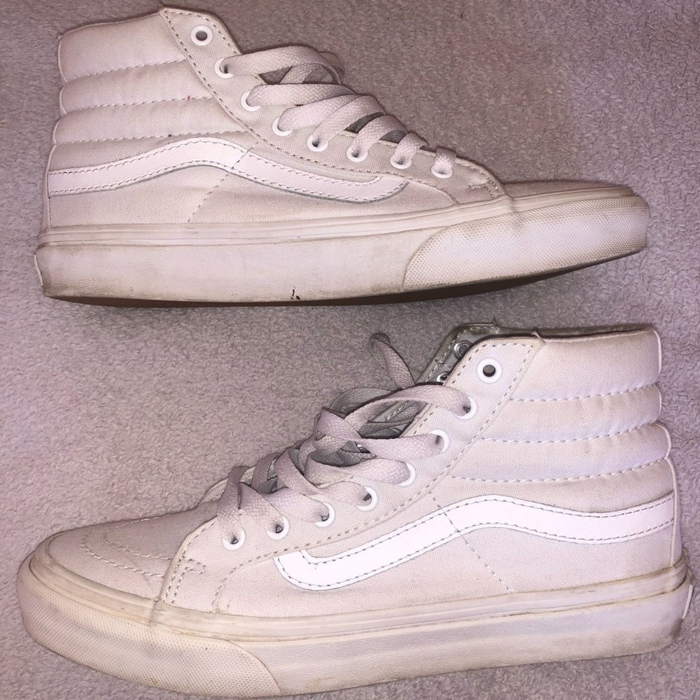 SK8-HI All White Vans